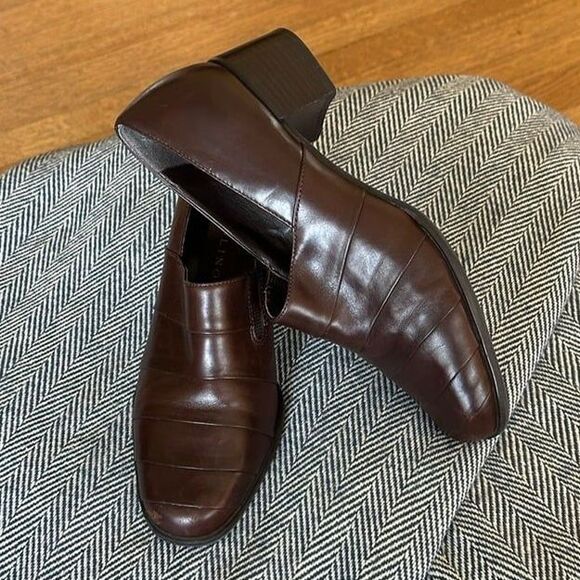 Vintage 90s Bandolino Brown Lambskin Leather Wooden Block Heel Slip On Loafers - Picture 1 of 15